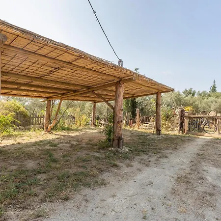 Casaleja, Entre Arboles Y Agua Venkovský dům *