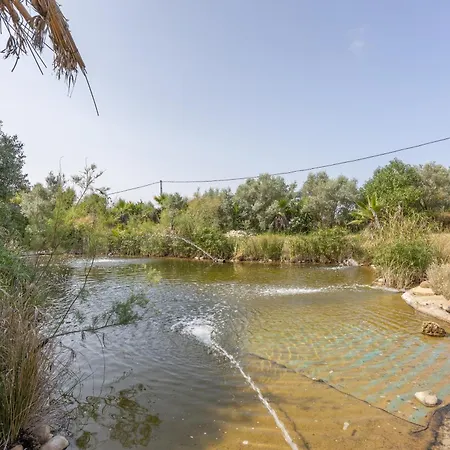 カントリーハウス Casaleja, Entre Arboles Y Agua *