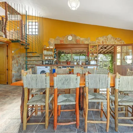 Casaleja, Entre Arboles Y Agua Landsted *