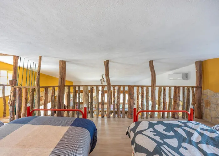 Casaleja, Entre Arboles Y Agua * 赫雷斯