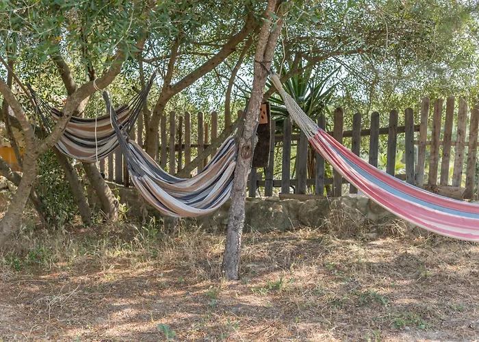 Casaleja, Entre Arboles Y Agua